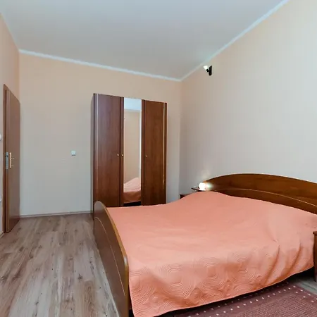 Aleksandra Appartement *